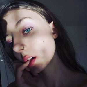 Meet your Posher, Tori